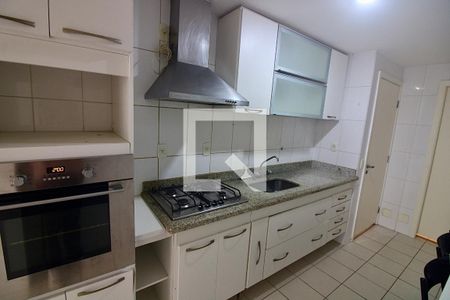 Apartamento para alugar com 105m², 2 quartos e 2 vagas Apartamento para alugar com 105m², 2 quartos e 2 vagasCozinha