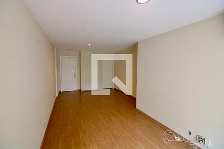 Sala de apartamento para alugar com 2 quartos, 105m² em Barra da Tijuca, Rio de Janeiro