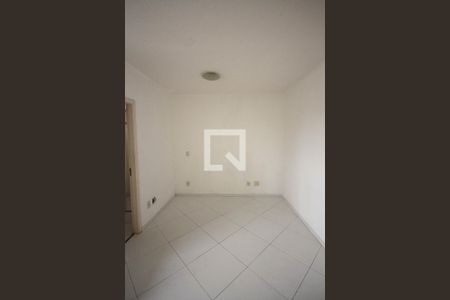 Sala de apartamento para alugar com 1 quarto, 30m² em Parque Independência, São Paulo