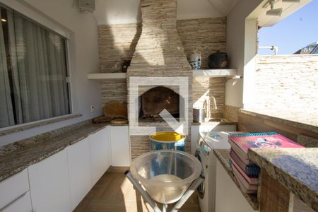 Casa de condomínio à venda com 220m², 5 quartos e 3 vagasÁrea Gourmet