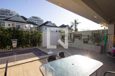 Casa de condomínio à venda com 220m², 5 quartos e 3 vagasÁrea de Lazer