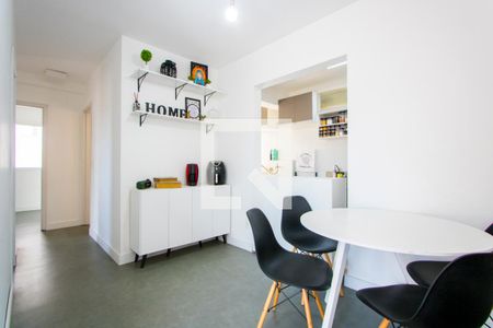 Sala de apartamento à venda com 3 quartos, 69m² em Vila Humaitá, Santo André