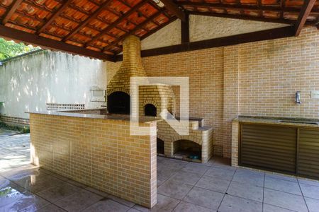 Apartamento à venda com 213m², 4 quartos e 2 vagasÁrea comum - Churrasqueira