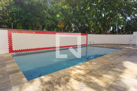 Apartamento à venda com 213m², 4 quartos e 2 vagasÁrea comum - Piscina