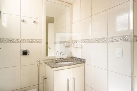 Apartamento à venda com 213m², 4 quartos e 2 vagasBanheiro da Suíte 2