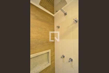 Apartamento à venda com 68m², 2 quartos e 1 vagaBanheiro Social