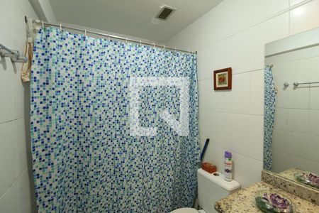 Apartamento à venda com 94m², 2 quartos e 1 vagaBanheiro Social