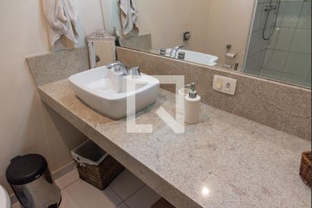 Apartamento à venda com 88m², 2 quartos e sem vaga Apartamento à venda com 88m², 2 quartos e sem vagaBanheiro