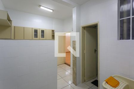 Apartamento para alugar com 105m², 3 quartos e 1 vagaÁrea de Serviço