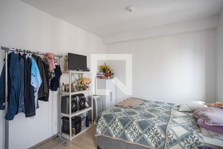 Apartamento à venda com 27m², 1 quarto e 1 vaga Apartamento à venda com 27m², 1 quarto e 1 vagaStudio