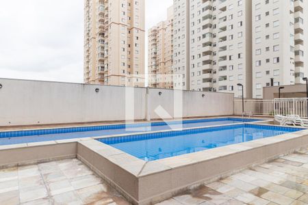 Apartamento à venda com 27m², 1 quarto e 1 vaga Apartamento à venda com 27m², 1 quarto e 1 vagaÁrea comum - Piscina