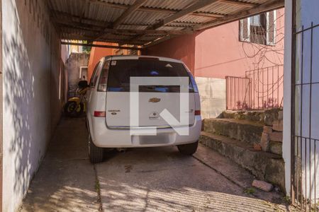 Casa à venda com 198m², 2 quartos e 1 vaga Casa à venda com 198m², 2 quartos e 1 vagaGaragem