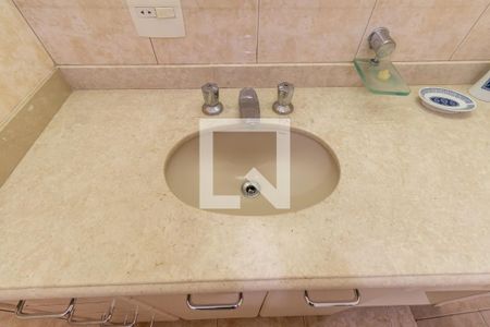 Apartamento para alugar com 105m², 3 quartos e 1 vaga Apartamento para alugar com 105m², 3 quartos e 1 vagaBanheiro Social