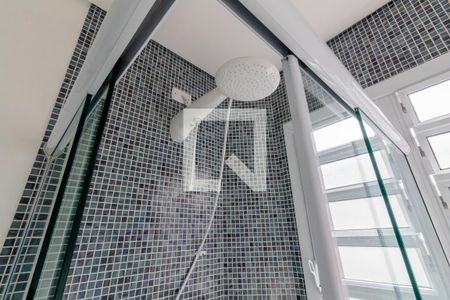 Banheiro de apartamento à venda com 1 quarto, 50m² em Pinheiros, São Paulo