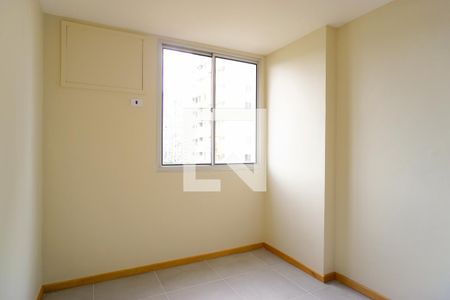 Quarto 2 de apartamento para alugar com 2 quartos, 55m² em Barra da Tijuca, Rio de Janeiro