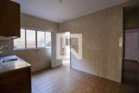 Casa para alugar com 100m², 3 quartos e 2 vagas Casa para alugar com 100m², 3 quartos e 2 vagasCozinha