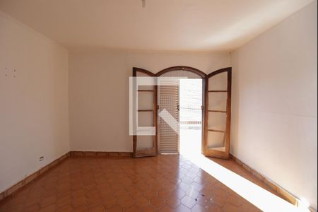 Casa para alugar com 100m², 3 quartos e 2 vagas Casa para alugar com 100m², 3 quartos e 2 vagasSuíte