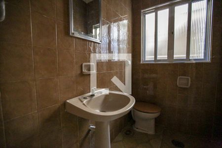 Casa para alugar com 100m², 3 quartos e 2 vagas Casa para alugar com 100m², 3 quartos e 2 vagasBanheiro 3