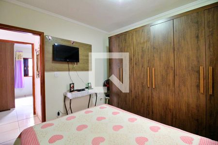 Quarto 2 de casa à venda com 3 quartos, 100m² em Parque das Nações, Santo André