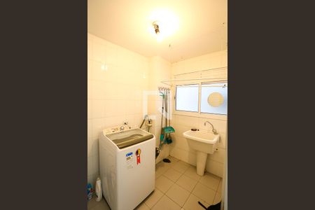 Apartamento para alugar com 145m², 4 quartos e 3 vagas Apartamento para alugar com 145m², 4 quartos e 3 vagasÁrea de Serviço