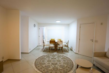 Sala de apartamento para alugar com 4 quartos, 145m² em Lar São Paulo, São Paulo