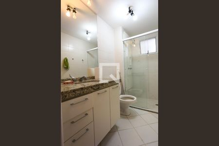 Apartamento para alugar com 145m², 4 quartos e 3 vagas Apartamento para alugar com 145m², 4 quartos e 3 vagasBanheiro