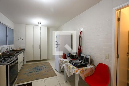 Apartamento para alugar com 145m², 4 quartos e 3 vagas Apartamento para alugar com 145m², 4 quartos e 3 vagasCozinha
