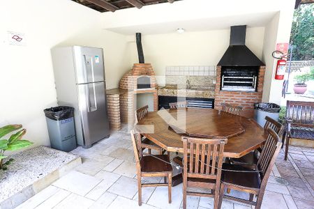 Apartamento para alugar com 145m², 4 quartos e 3 vagas Apartamento para alugar com 145m², 4 quartos e 3 vagasÁrea comum - Churrasqueira