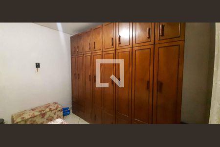 Quarto 1 de casa à venda com 2 quartos, 125m² em Umuarama, Osasco