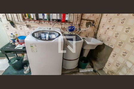 Casa à venda com 125m², 2 quartos e 1 vagaÁrea de Serviço