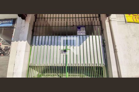 Casa à venda com 125m², 2 quartos e 1 vagaFachada