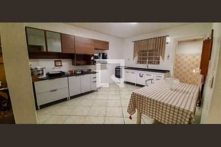 Casa à venda com 125m², 2 quartos e 1 vagaCozinha 1