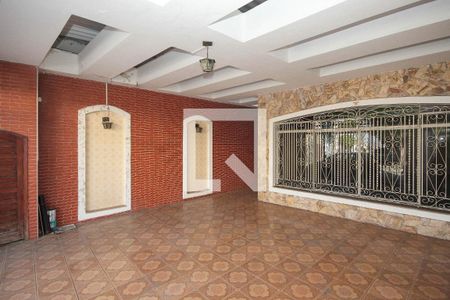 Casa à venda com 300m², 3 quartos e 2 vagasGaragem