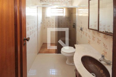 Casa à venda com 300m², 3 quartos e 2 vagasBanheiro Social