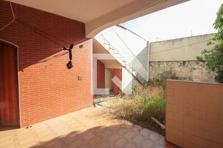 Casa à venda com 300m², 3 quartos e 2 vagasÁrea de Serviço