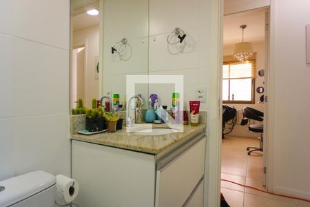 Apartamento à venda com 81m², 3 quartos e 1 vagaBanheiro Social