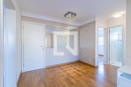 Sala de apartamento para alugar com 2 quartos, 65m² em Vila Nair, São Paulo