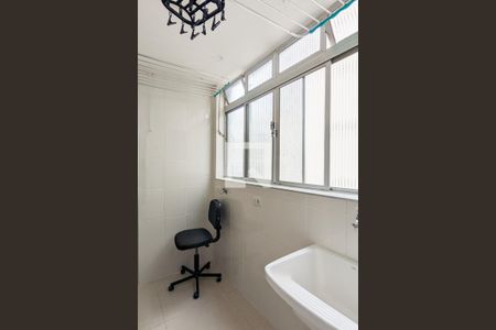 Apartamento para alugar com 80m², 3 quartos e 1 vaga Apartamento para alugar com 80m², 3 quartos e 1 vagaÁrea de serviço
