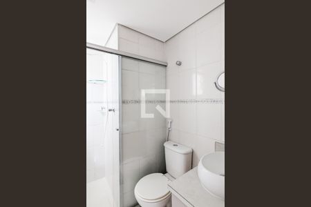 Apartamento para alugar com 80m², 3 quartos e 1 vaga Apartamento para alugar com 80m², 3 quartos e 1 vagaBanheiro da suíte