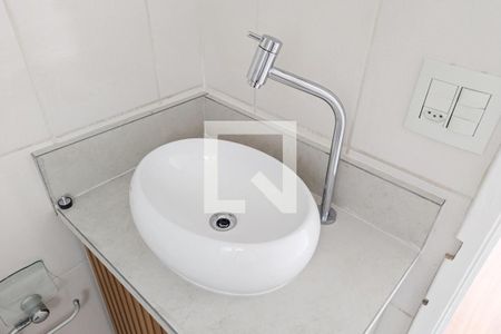 Apartamento para alugar com 80m², 3 quartos e 1 vaga Apartamento para alugar com 80m², 3 quartos e 1 vagaBanheiro da suíte
