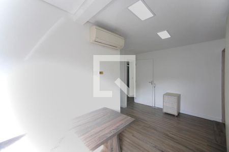 Suíte 1 de casa para alugar com 2 quartos, 120m² em Chácara Santo Antônio (zona Leste), São Paulo