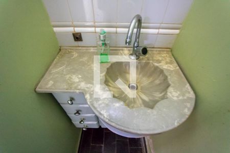 Casa à venda com 330m², 3 quartos e 6 vagasLavabo