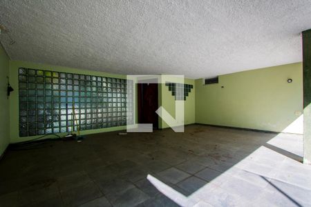 Casa à venda com 330m², 3 quartos e 6 vagasGaragem