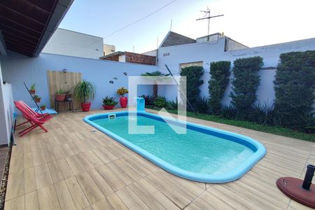 Casa à venda com 120m², 2 quartos e 3 vagasPiscina