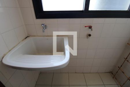 Apartamento à venda com 96m², 3 quartos e 1 vagaÁrea de Serviço