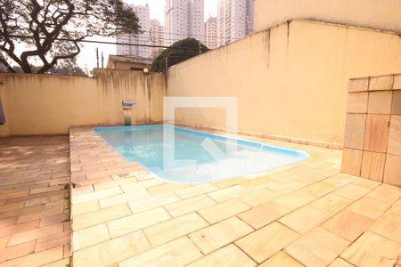 Casa à venda com 200m², 3 quartos e 4 vagasPiscina