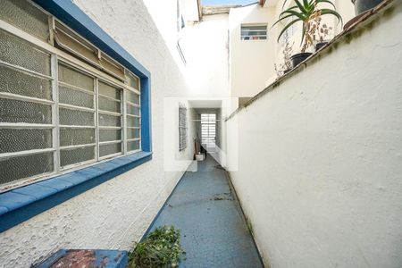 Casa à venda com 200m², 3 quartos e 2 vagasQuintal