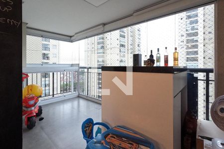 Varanda de apartamento para alugar com 2 quartos, 65m² em Jardim Flor da Montanha, Guarulhos