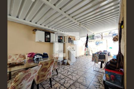 Apartamento à venda com 69m², 2 quartos e 1 vaga Apartamento à venda com 69m², 2 quartos e 1 vagaQuintal