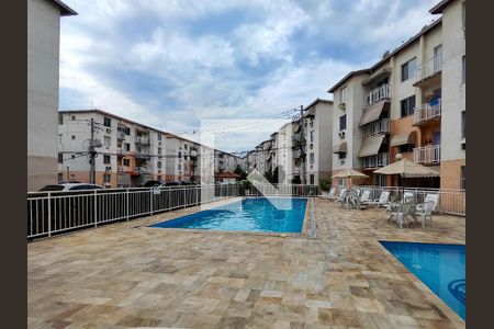 Apartamento à venda com 69m², 2 quartos e 1 vaga Apartamento à venda com 69m², 2 quartos e 1 vagaÁrea comum - Piscina